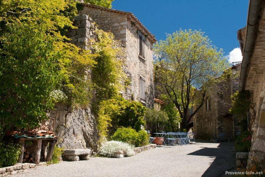 ホテル La Calade Bargème エクステリア 写真